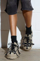  AZALEA WANG BEAGLE KHAKI FLAT SNEAKER