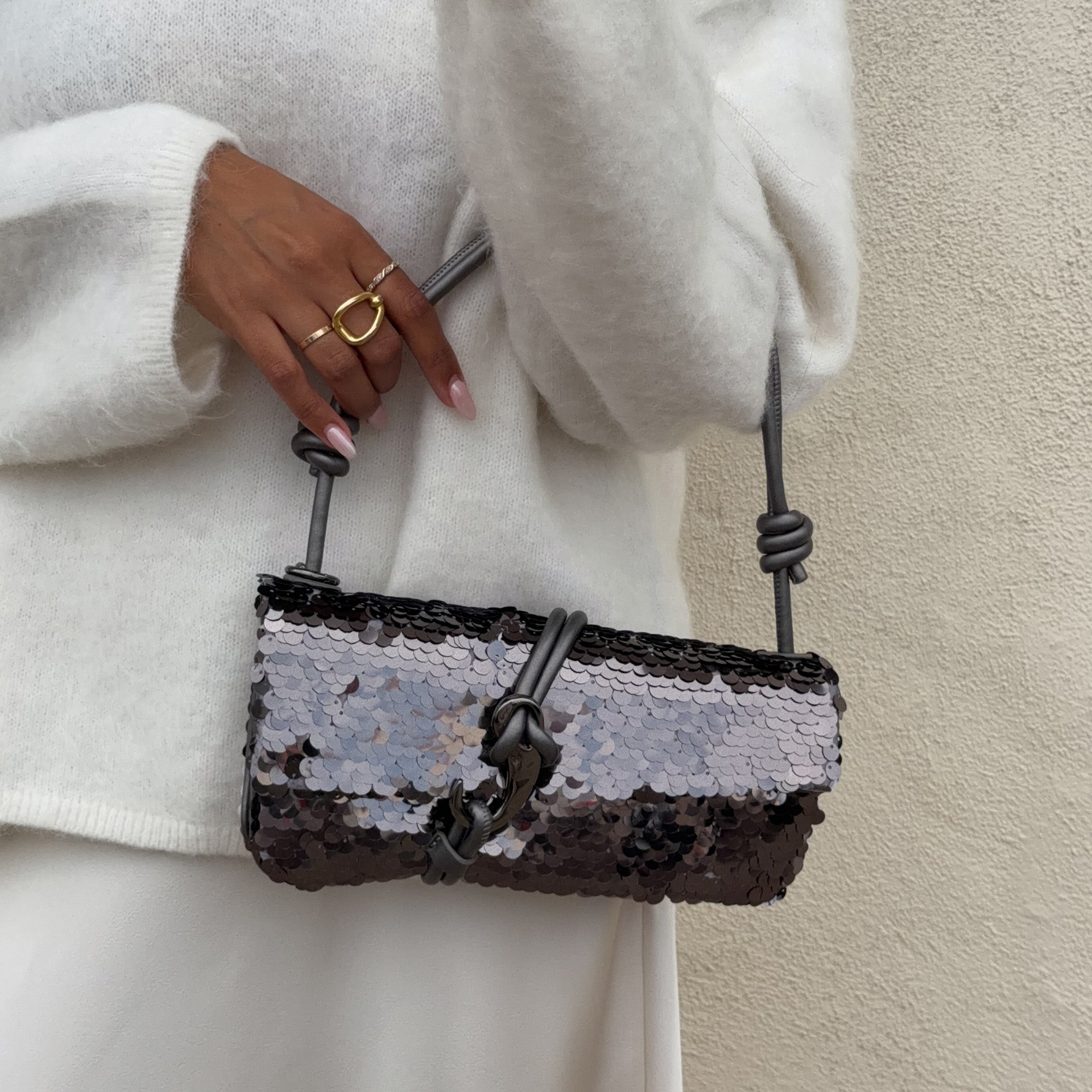ALICE SHOULDER BAG GUNMETAL SEQUIN