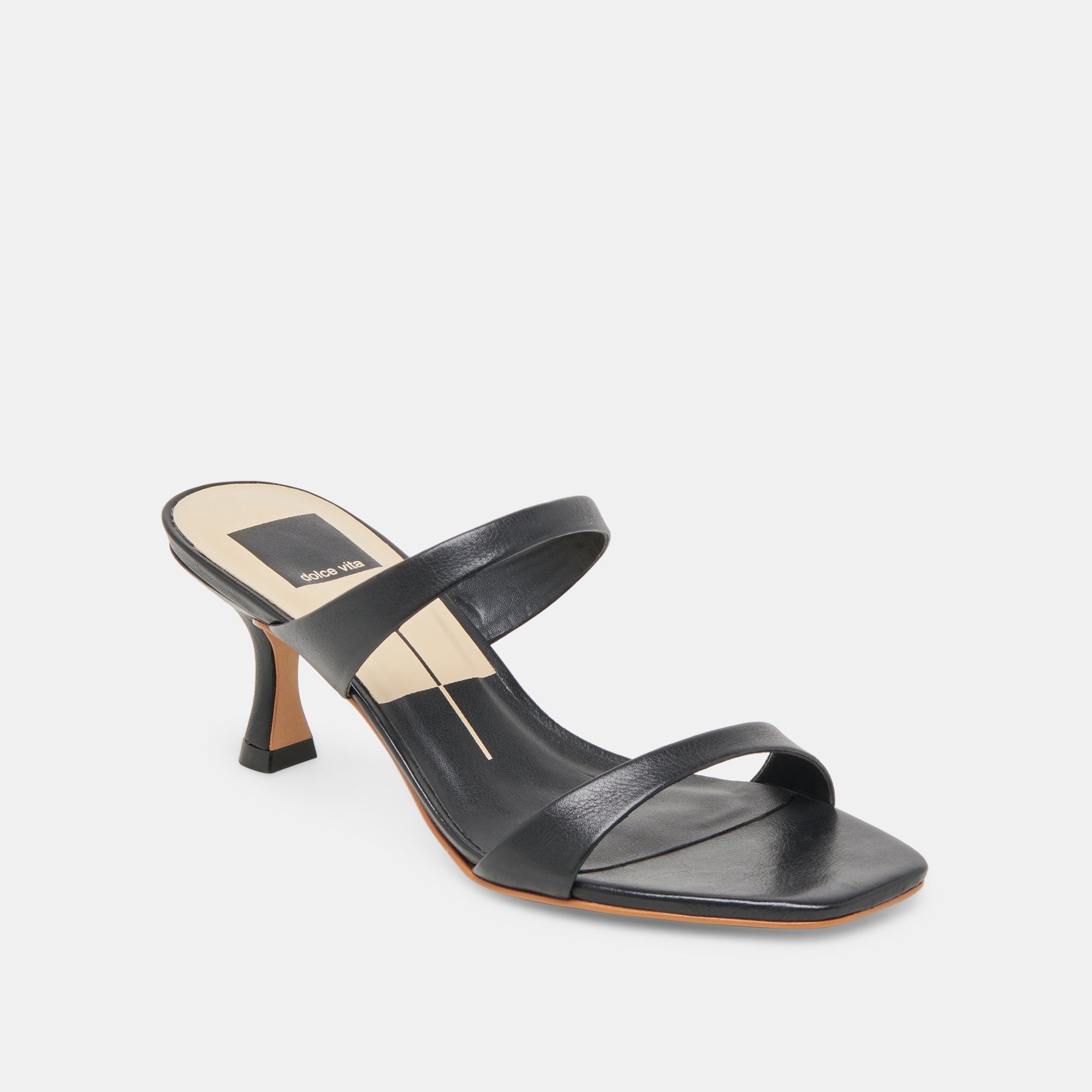 GENORA WIDE HEELS BLACK LEATHER - re:vita