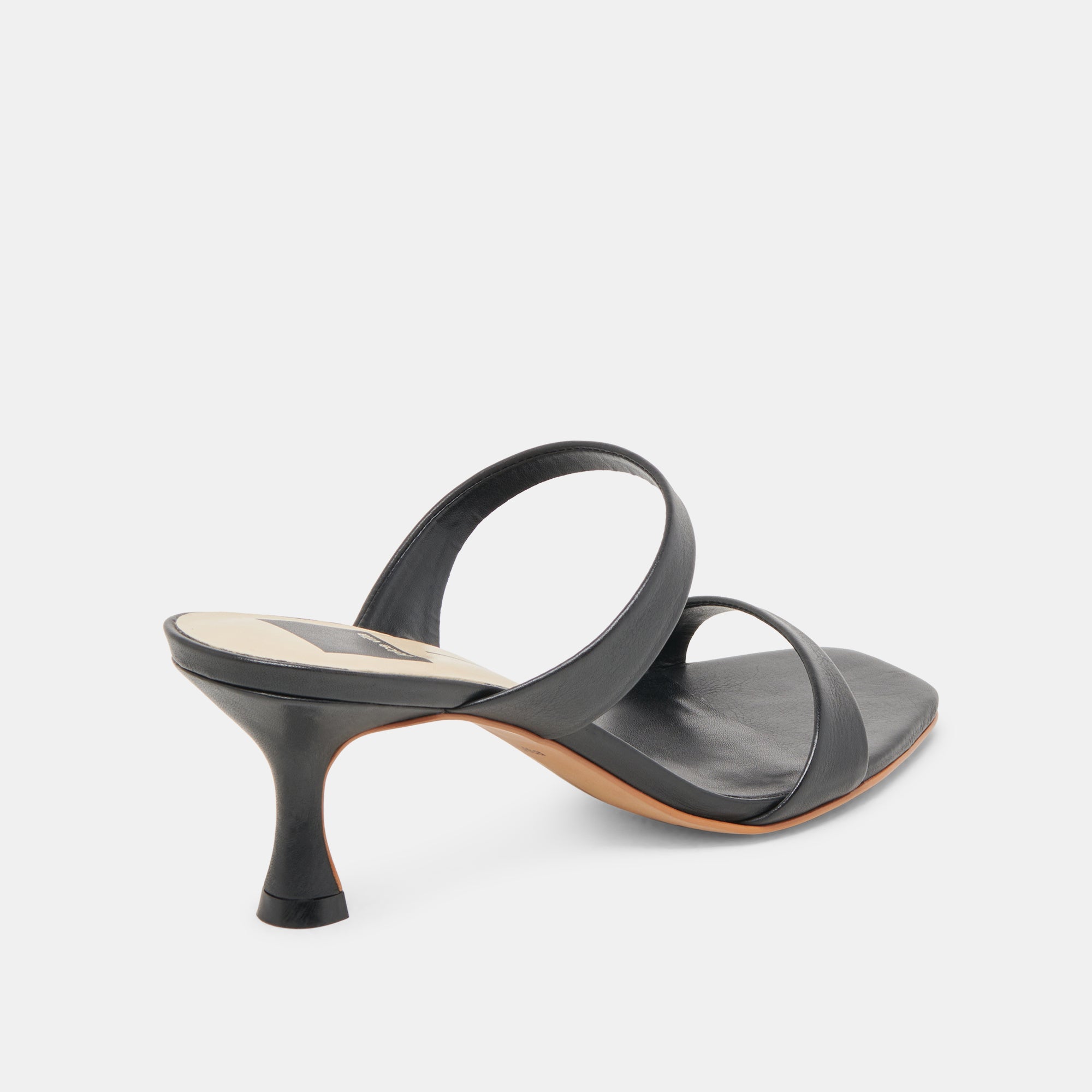 GENORA WIDE HEELS BLACK LEATHER - re:vita