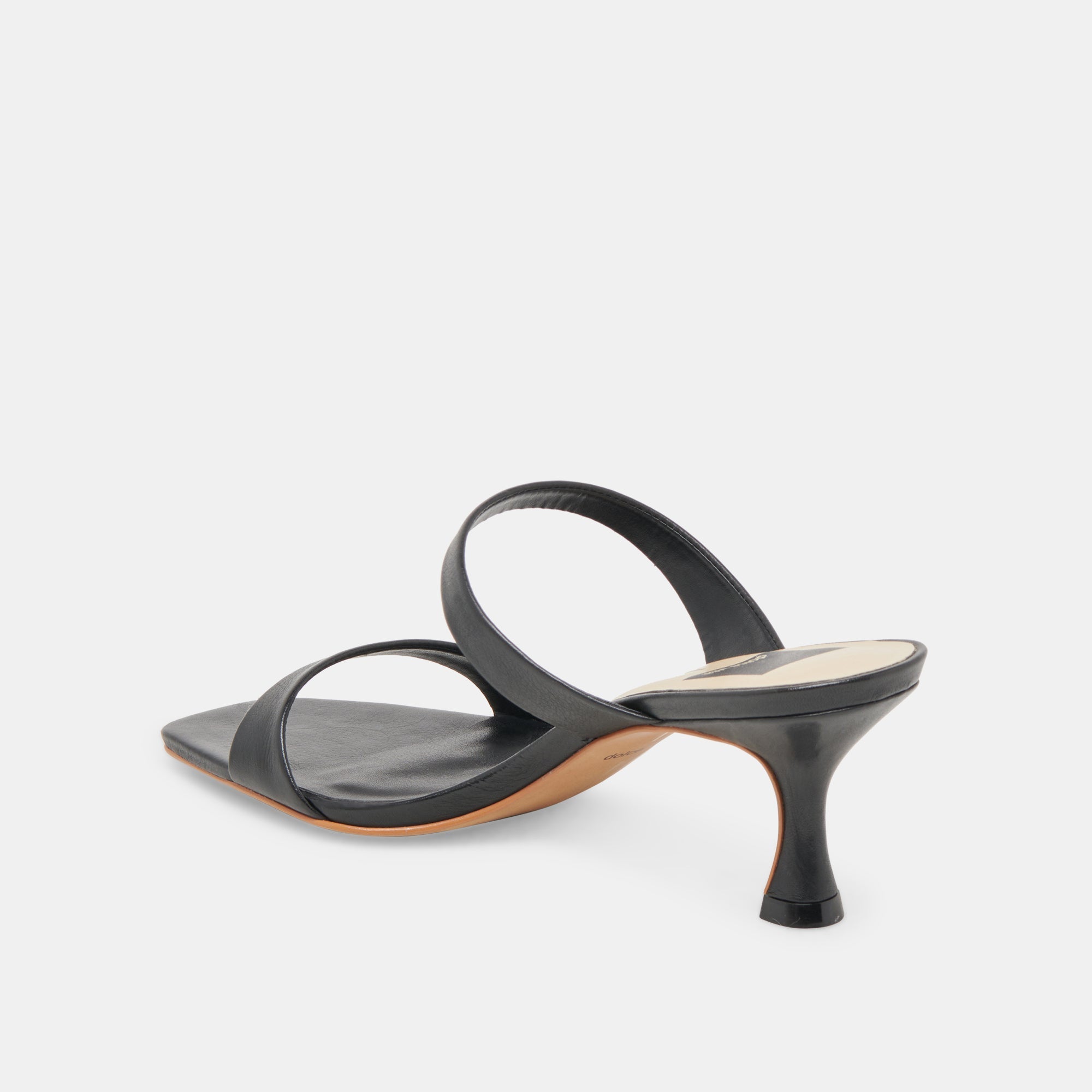 GENORA WIDE HEELS BLACK LEATHER - re:vita