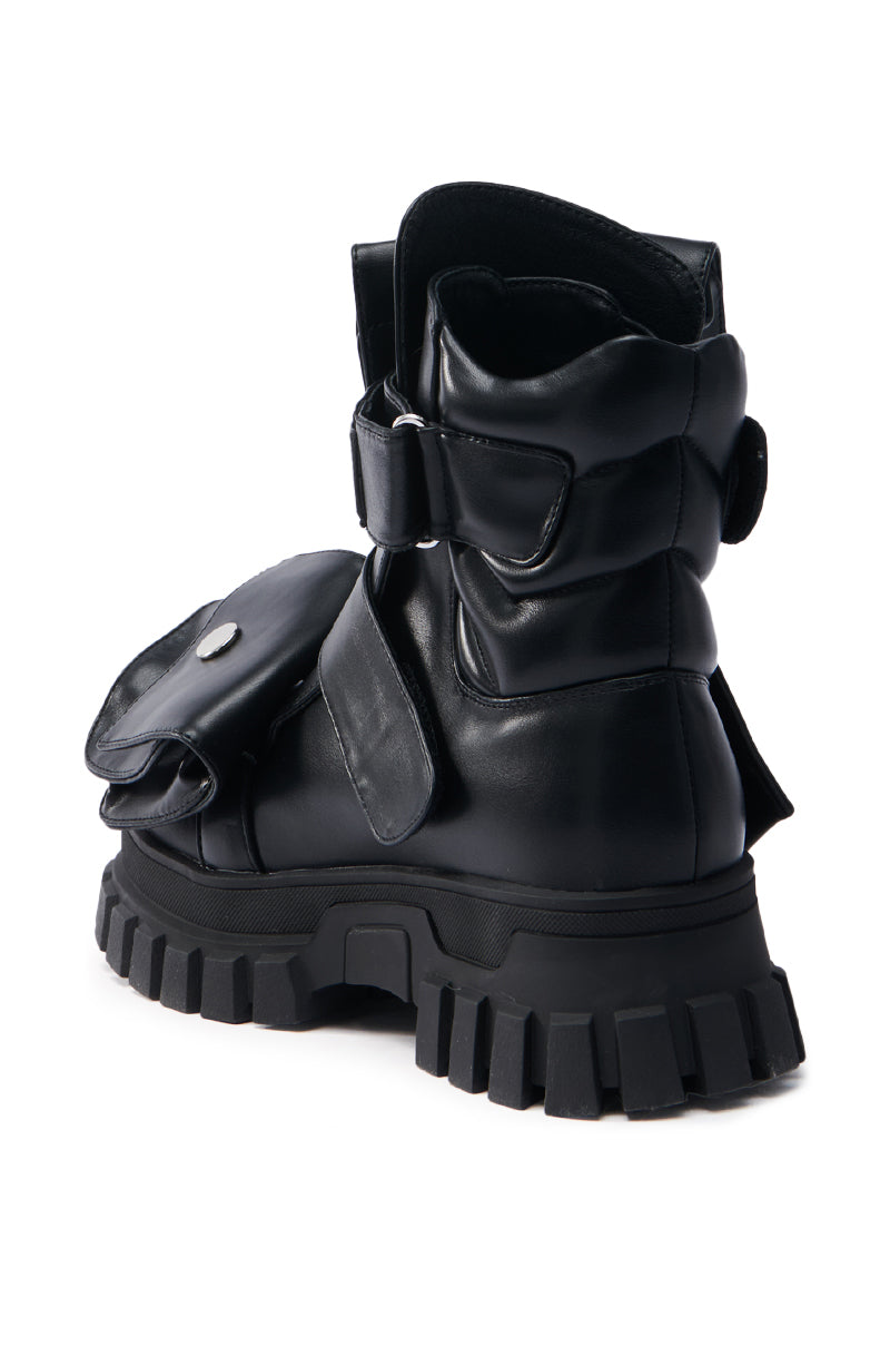 AZALEA WANG GILLET BLACK BOOTIE WITH POCKET DETAIL