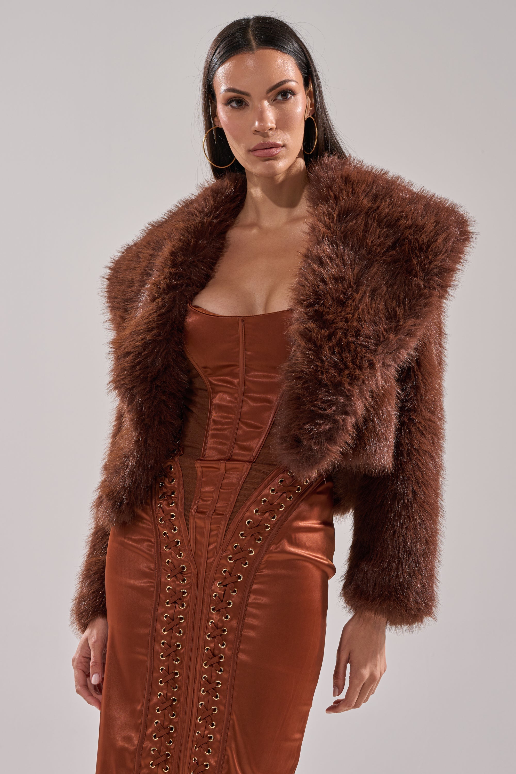 POPPY CROPPED FAUX FUR IN BROWN