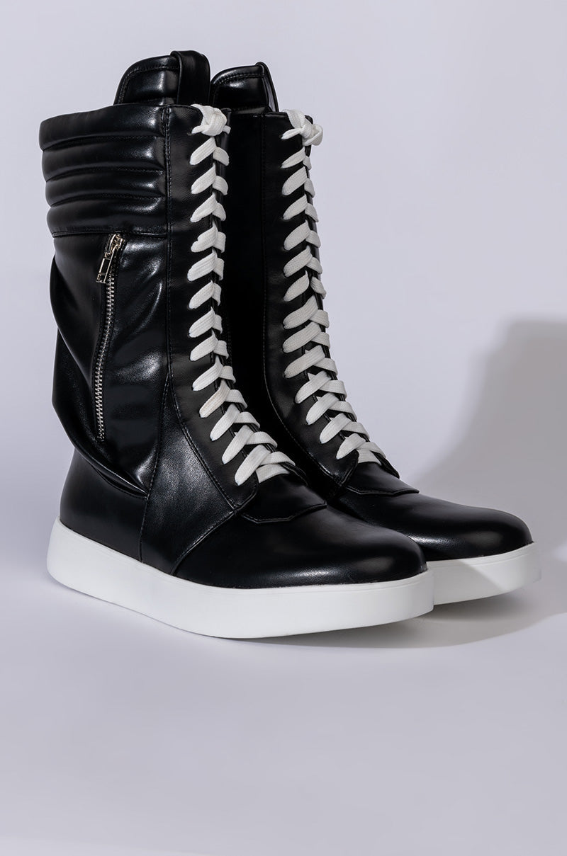 AZALEA WANG THROW IT BACK FLAT SNEAKER IN BLACK